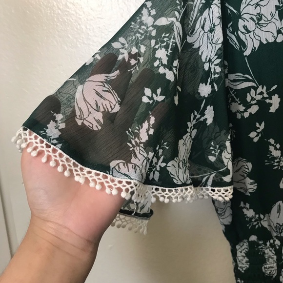 Floral Printed Romper - Picture 2 of 4